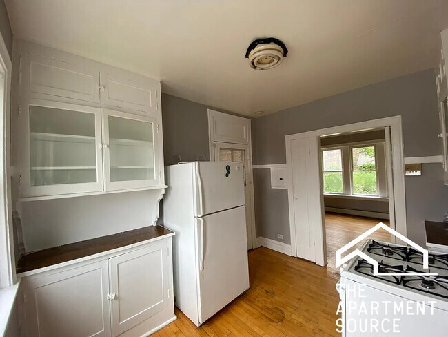 5218 W Crystal St in Chicago, IL - Building Photo - Building Photo