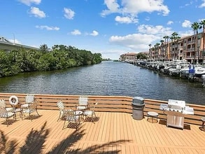 5000 Culbreath Key Way, Unit Culbreath in Tampa, FL - Building Photo - Building Photo