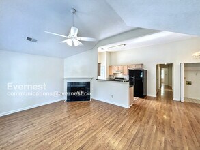9299 Grove Manor Dr in Memphis, TN - Building Photo - Building Photo