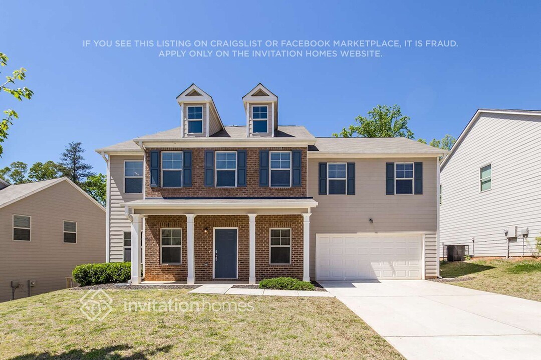 409 Village Broad St in Dacula, GA - Foto de edificio
