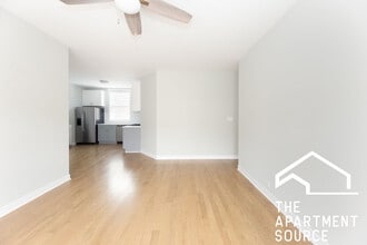 4847 N Wolcott Ave, Unit G in Chicago, IL - Building Photo - Building Photo