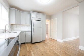 31 Graham St in Quincy, MA - Building Photo - Building Photo