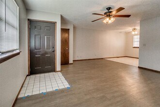 1204 N Crawford Ave in Norman, OK - Building Photo - Building Photo