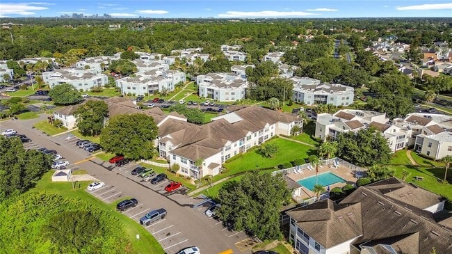 3960 Southpointe Dr, Unit 515 in Orlando, FL - Foto de edificio - Building Photo