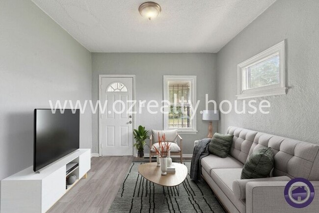 207 Pulaski St in Toledo, OH - Foto de edificio - Building Photo