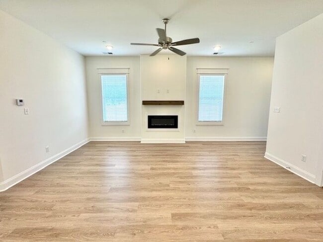 4853 Chatelet Dr in Olive Branch, MS - Building Photo - Building Photo