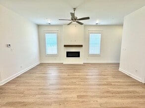 4853 Chatelet Dr in Olive Branch, MS - Building Photo - Building Photo