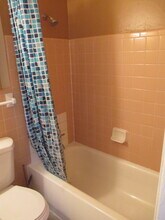 1717 Dixon Blvd, Unit 98 in Cocoa, FL - Foto de edificio - Building Photo