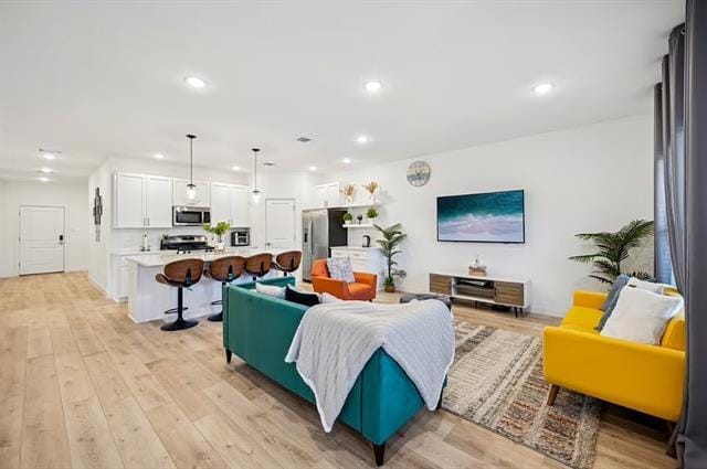 property at 2616 Ontario Dr