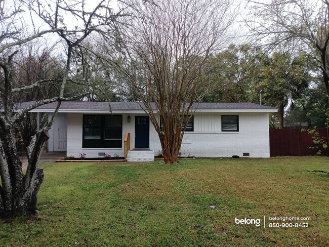 property at 6011 Greenwood Ln