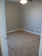 2908 Russell Ct in Manhattan, KS - Building Photo - Building Photo