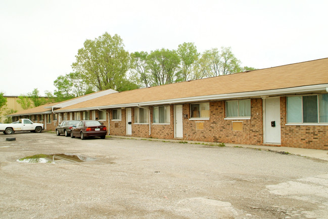 3425 Lapeer Rd in Flint, MI - Building Photo - Building Photo