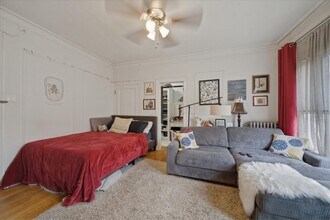 3449 N Elaine Pl in Chicago, IL - Foto de edificio - Building Photo