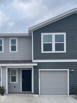 8226 SW 67th Ave in Ocala, FL - Building Photo