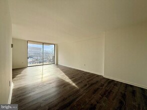 5565 Columbia Pike in Arlington, VA - Building Photo - Building Photo