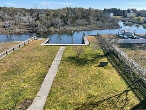 165 Alligator Bay in Sneads Ferry, NC - Building Photo - Building Photo