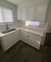 14311 Woodlawn Ave in Dolton, IL - Building Photo - Building Photo