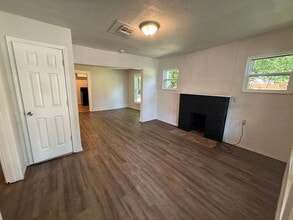 1727 N 9th St in Fort Smith, AR - Building Photo - Building Photo