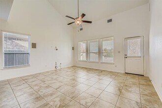 612 Blue Oak Blvd in San Marcos, TX - Building Photo - Building Photo