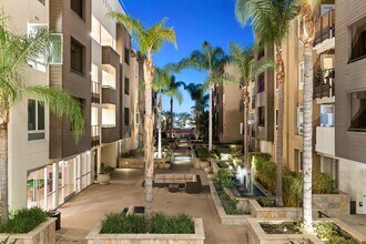 1818 Platinum Triangle in Anaheim, CA - Building Photo - Building Photo