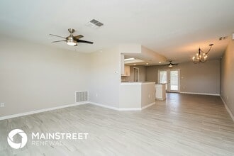 11440 Fox Run in Port Richey, FL - Foto de edificio - Building Photo