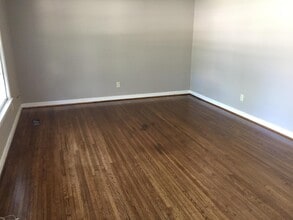 897 Twin Lake Dr NE in Birmingham, AL - Building Photo - Building Photo