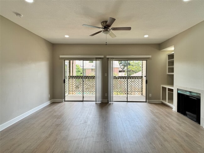 property at 6500 Harbor Town Dr