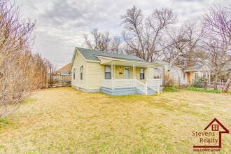 815 SW H Ave in Lawton, OK - Foto de edificio - Building Photo