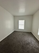 416 Main Ave N-Unit -3 in Thief River Falls, MN - Building Photo - Building Photo