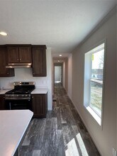985 NY-17M in Middletown, NY - Building Photo - Building Photo