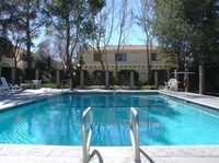 Casa Bonita in Lancaster, CA - Foto de edificio - Building Photo