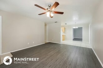 12613 Sixth St in Ft. Myers, FL - Building Photo - Building Photo