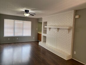 263 Tinker Hill Cv, Unit C in Jackson, TN - Building Photo - Building Photo