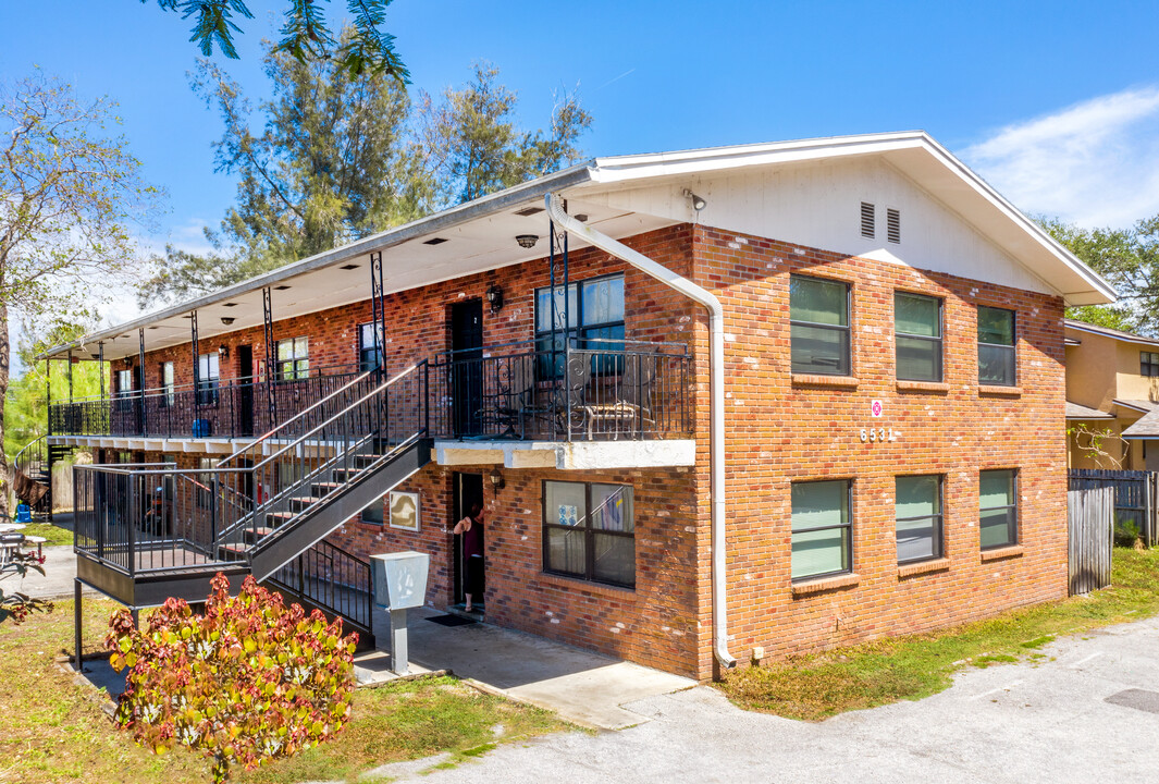 Alpine Apartments in Pinellas Park, FL - Building Photo