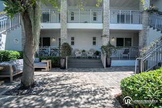 117 S Shore Dr in Miami Beach, FL - Foto de edificio - Building Photo