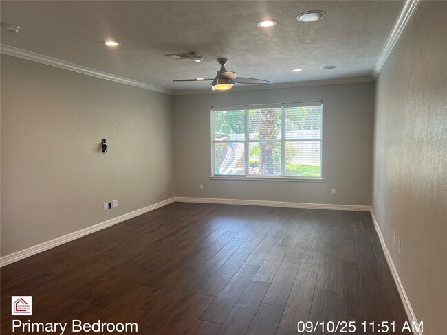 property at 903 Sugarfield Ct