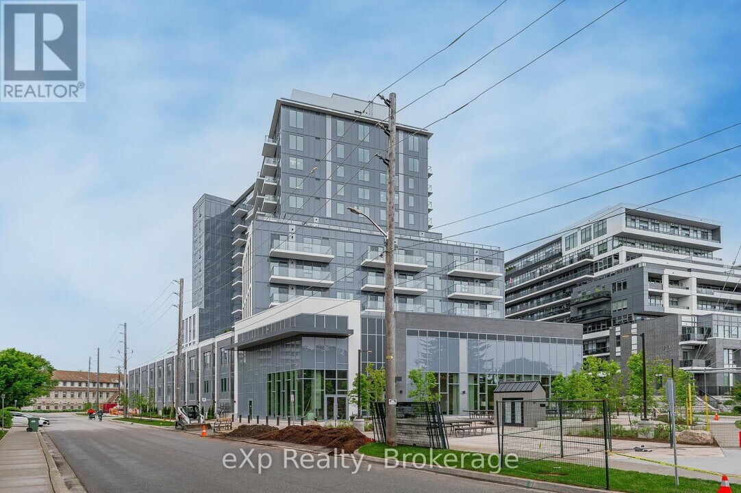93-693 Arthur St S in Guelph, ON - Building Photo