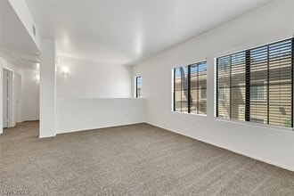 2041 Hussium Hills St in Las Vegas, NV - Building Photo - Building Photo