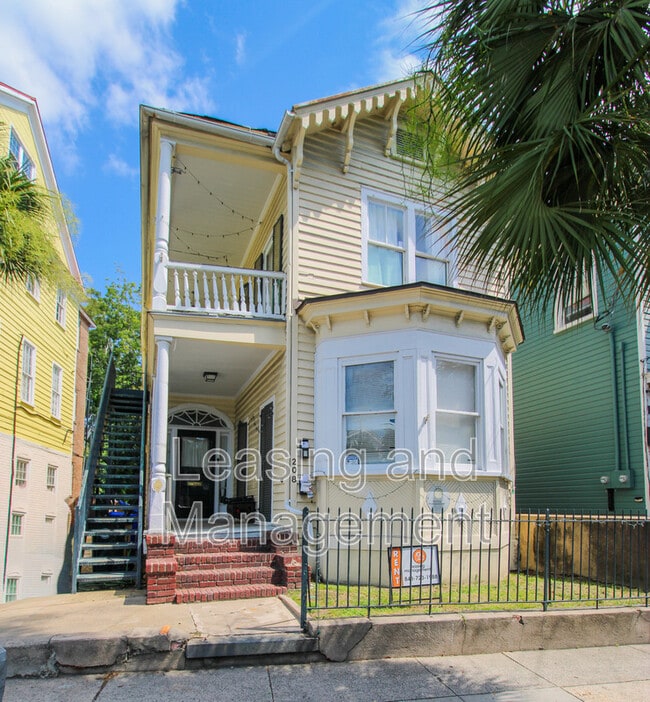 property at 208 Calhoun St