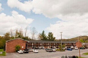 Mossy Creek Apartments in Boone, NC - Building Photo