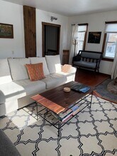 203-205 Main St in Hancock, MA - Foto de edificio - Building Photo