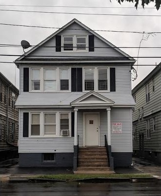 958 W Grand St in Elizabeth, NJ - Foto de edificio