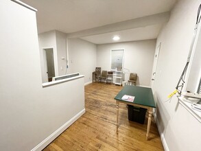 733 Parker St, Unit 2 in Boston, MA - Building Photo - Building Photo