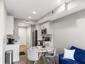 901 Canal St in Philadelphia, PA - Building Photo - Building Photo