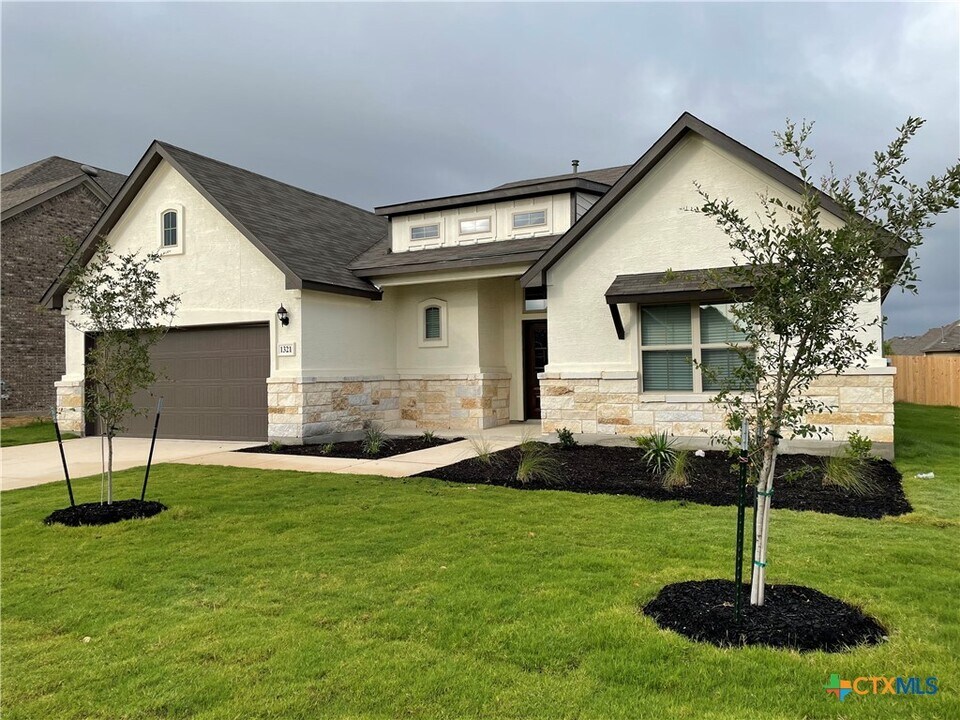 1321 Cottonseed St in New Braunfels, TX - Building Photo