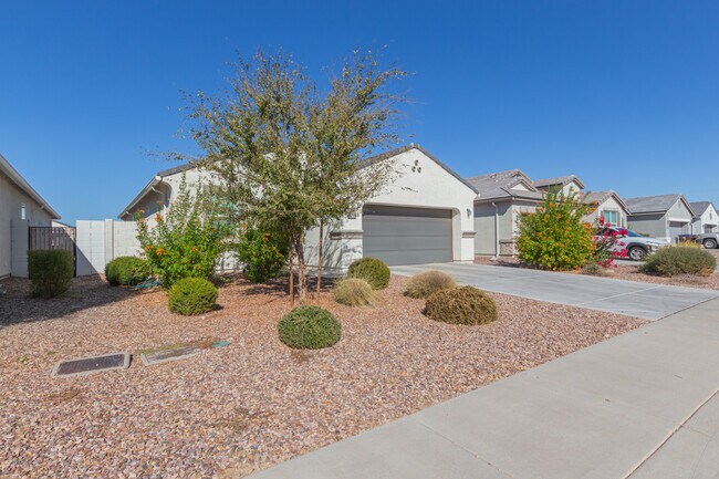 4708 W Orange Ave in Coolidge, AZ - Building Photo - Building Photo