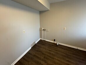 301 W Adams St in Franklin, IN - Building Photo - Building Photo