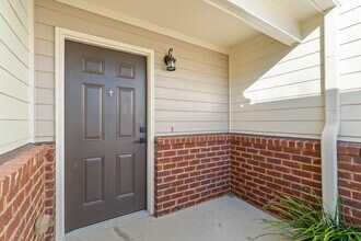 707 Majestic Dr in Crestview, FL - Building Photo - Building Photo