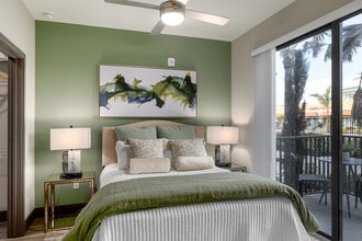 Sinclair at Palm Pointe in Ft. Myers, FL - Building Photo - Interior Photo