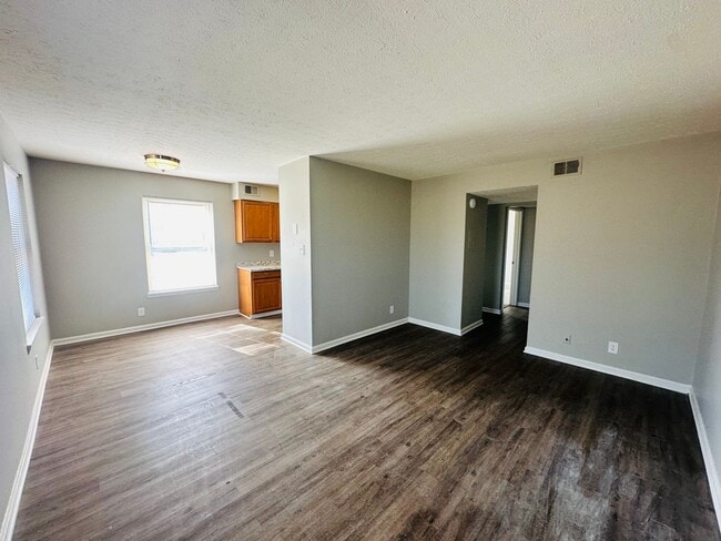 4216 Billtown Rd in Louisville, KY - Building Photo - Building Photo